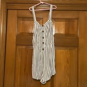 Never worn Hollister romper!